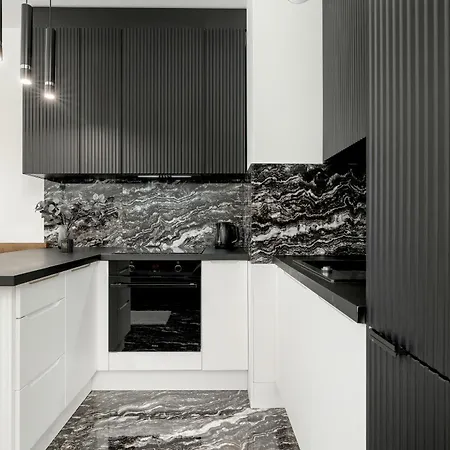 Elegant Studio For 3 People, Air Conditioning And Balcony By Renters * Краков